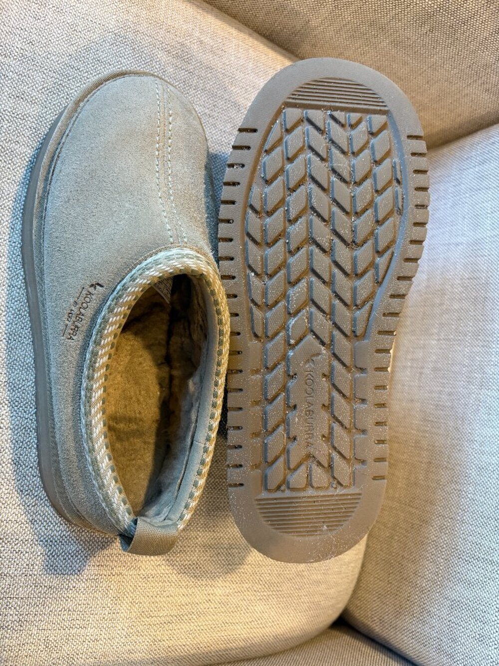 Koolaburra by UGG Burrad Suede Mule Slippers Clogs – Stone Gray Size 9